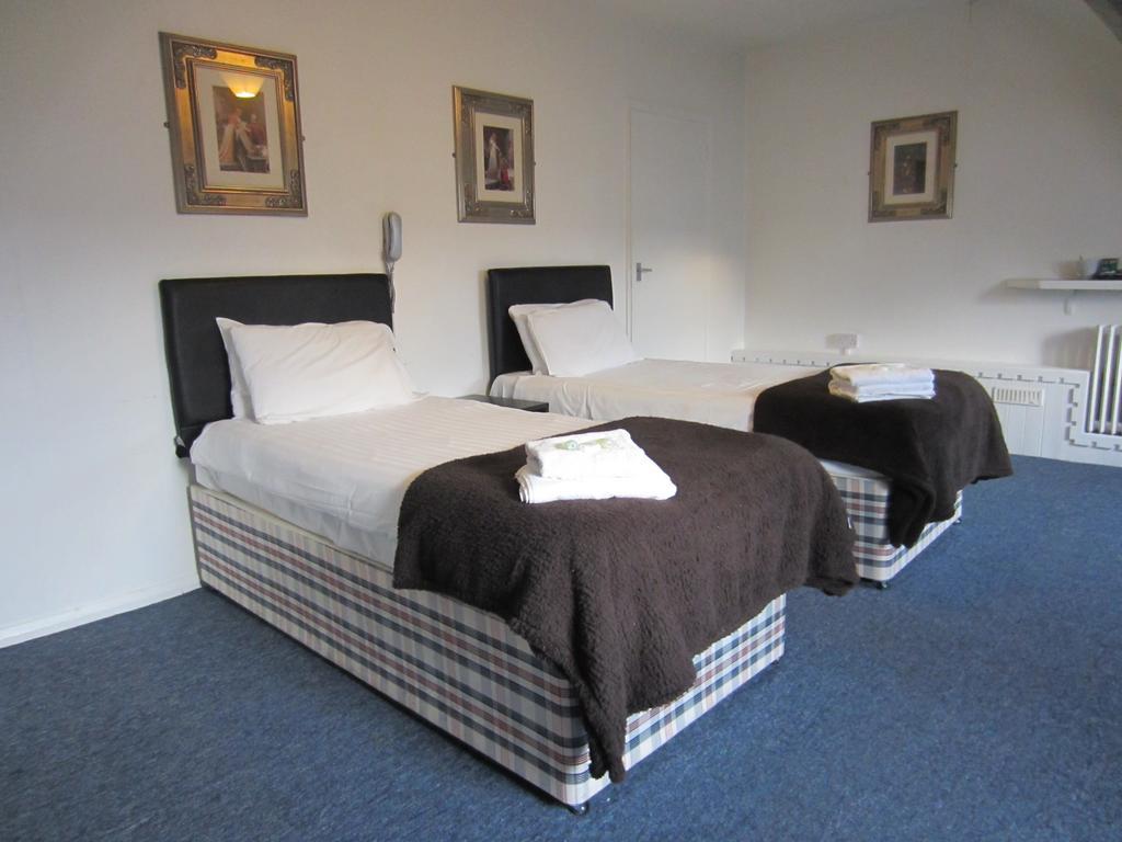 The Grail Court Hotel Burton-upon-Trent Camera foto