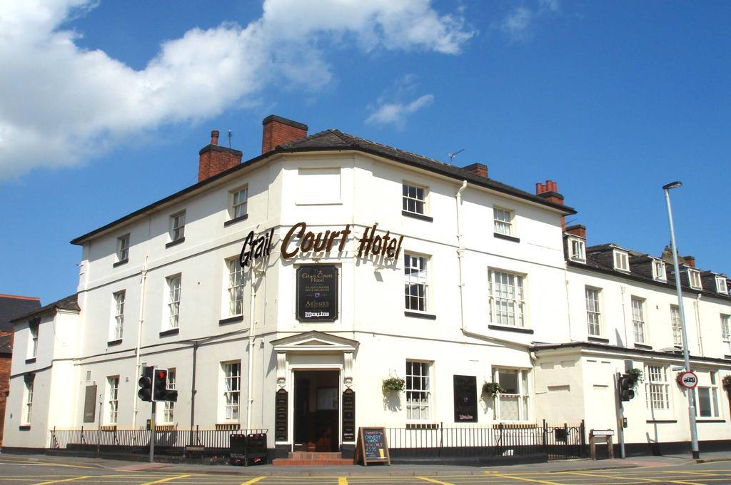 The Grail Court Hotel Burton-upon-Trent Esterno foto